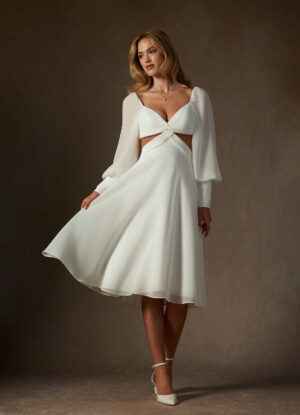 Chic A-Line Wedding Dress with Bow Back – Perfect for Beach & Destination Weddings