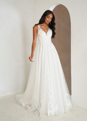 Elegant Custom Wedding Dress – Lace & 3D Florals