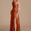 Elegant One-Shoulder Bridesmaid Dress – Metallic Satin & Pleated Design
