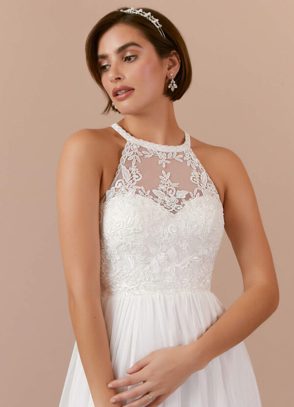 Elegant Custom Wedding Dress – A-Line, Lace, 3D Florals & Chapel Train