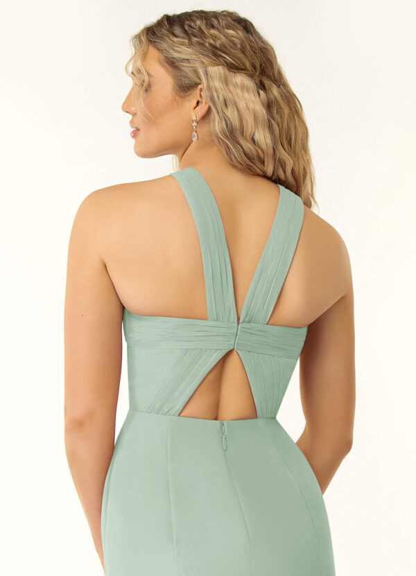 Elegant Bridesmaid Dress – A-Line Chiffon with Pleated Detail