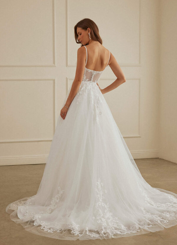Elegant Custom Wedding Dress – Beaded Lace & Chapel Train