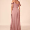 Elegant Bridesmaid Dress – A-Line with Pleats & V-Neck