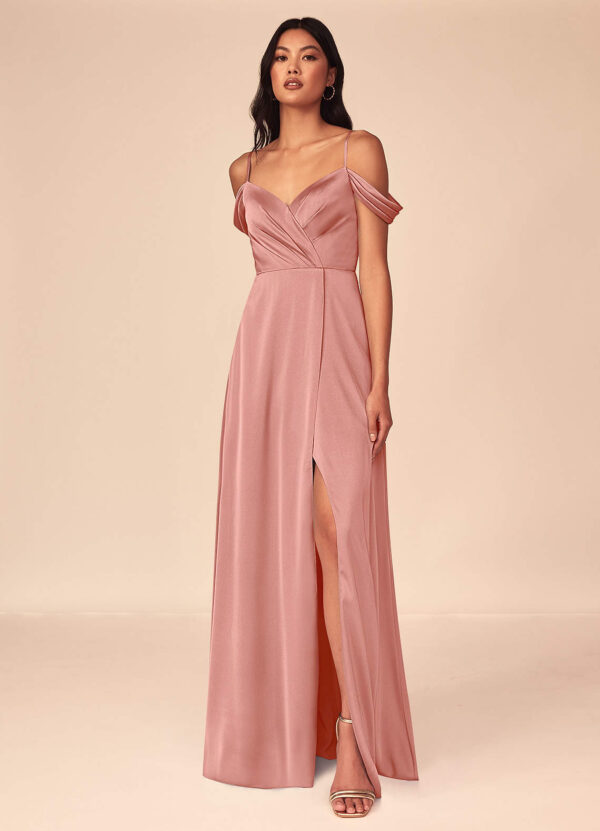 Elegant Bridesmaid Dress – A-Line with Pleats & V-Neck