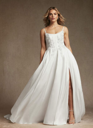 Beach Wedding Dress – Lace, Slit & 3D Florals
