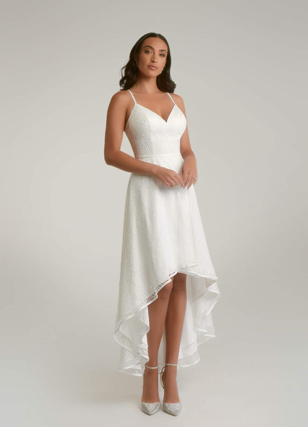 Elegant Custom Wedding Dresses with Lace & V Back – Fast Delivery