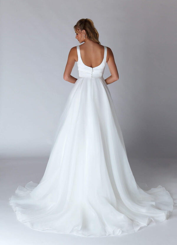 Chic Satin Wedding Dress – Pleated A-Line Style