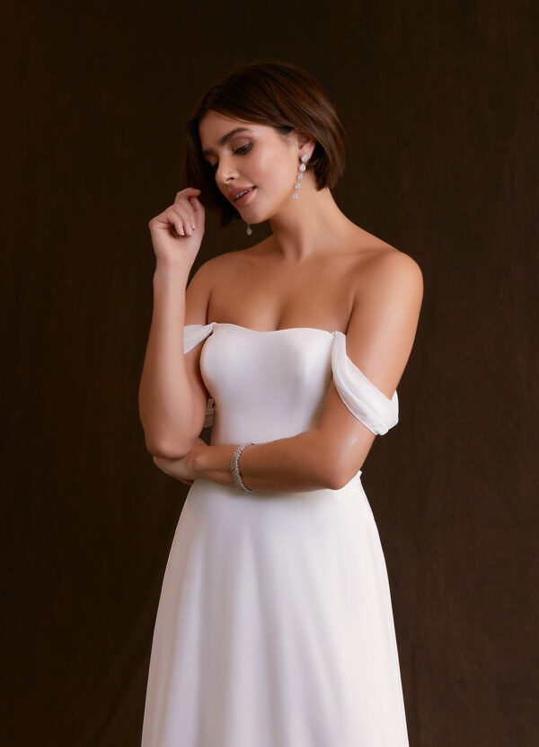 Chic Custom Wedding Dress – Off The Shoulder & Pleated Design