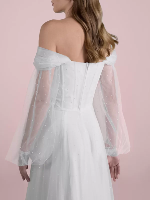 Scoop Neck A-Line Tulle Wedding Dress with Long Sleeves