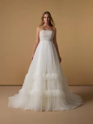 Strapless A-Line Tulle Wedding Dress
