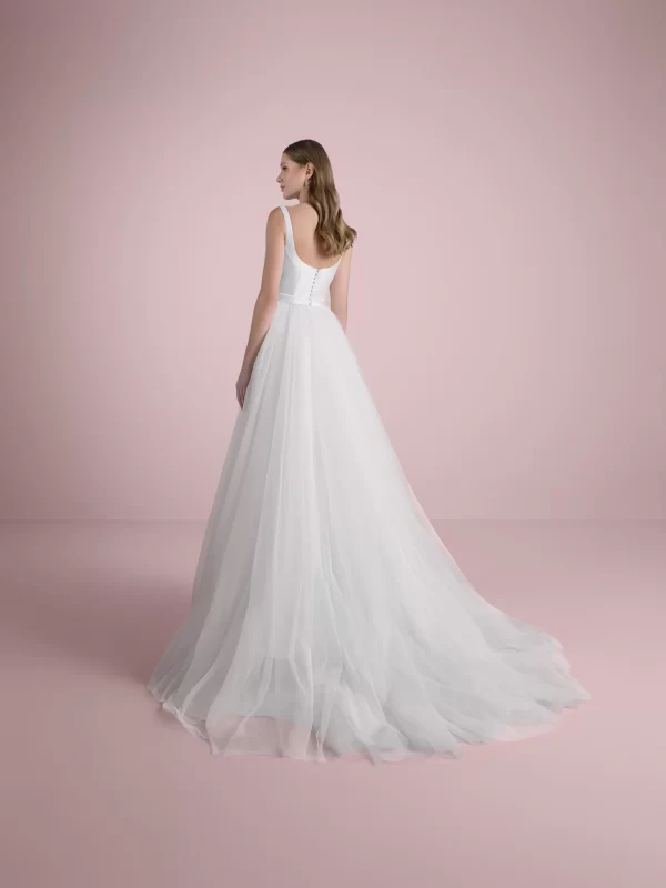 Sweetheart A-line Wedding Dress in Tulle