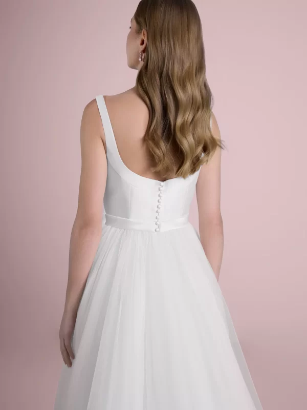 Sweetheart A-line Wedding Dress in Tulle