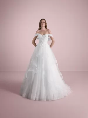 Princess Tulle Wedding Dress with Sweetheart Neckline