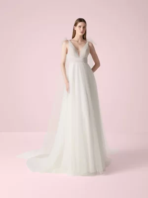 V-Neck A-Line Tulle Wedding Dress