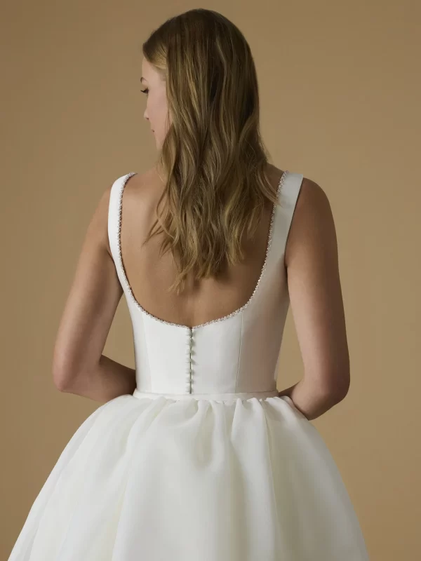 V-Neck Mikado Mermaid Wedding Dress – Sleeveless